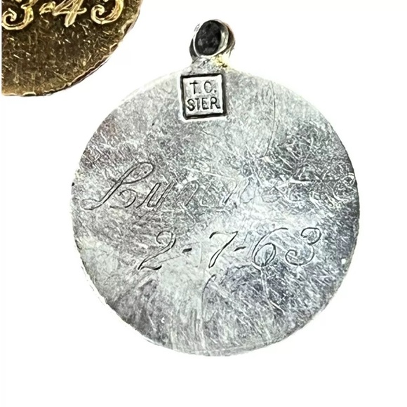 TC Sterling Silver Vintage Charms Lot Of 2 + Bonus Charm 3/4" 5 Grams - Picture 3 of 5